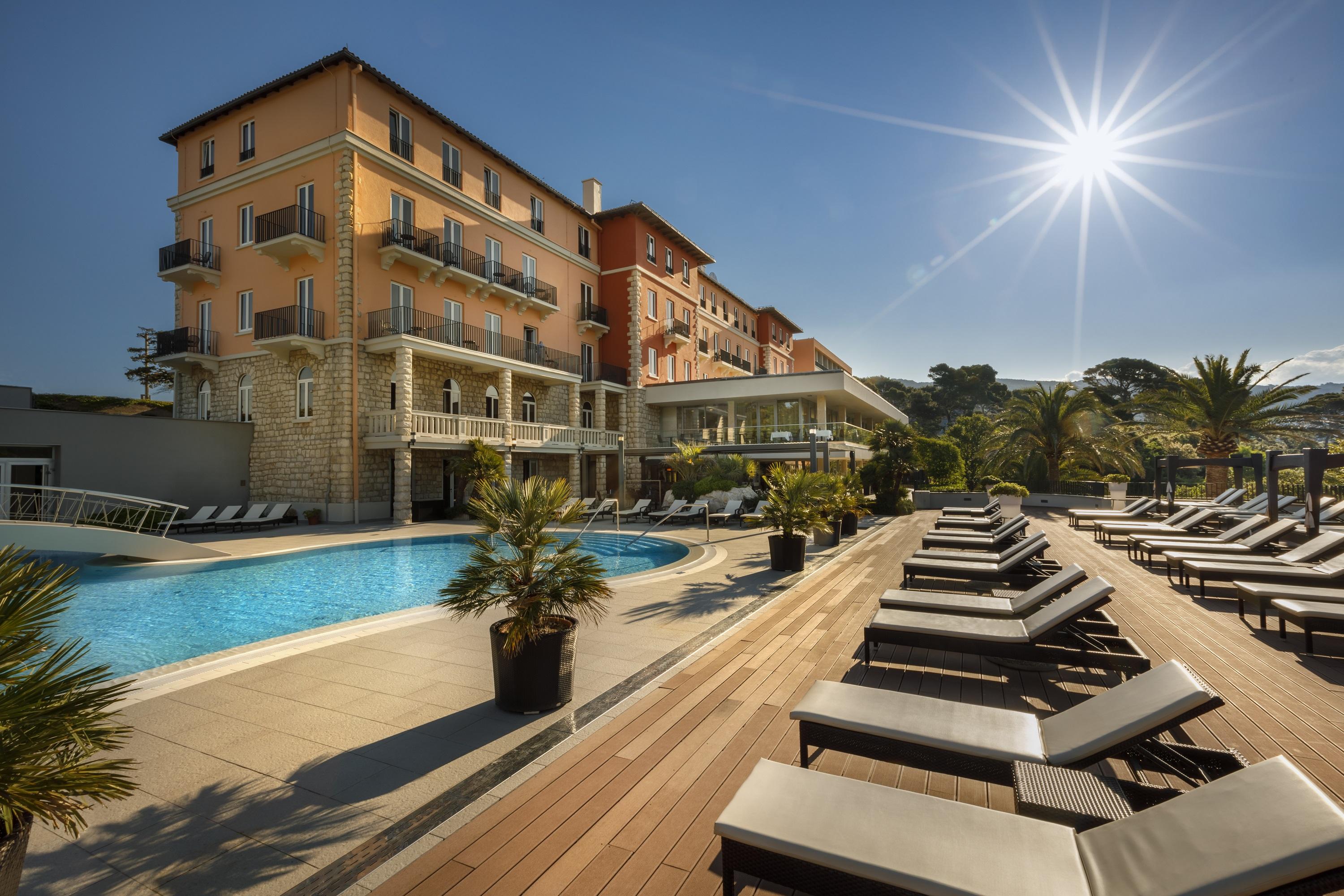 Imperial Heritage Hotel, Valamar Collection (Adults Only) Rab Town Bagian luar foto