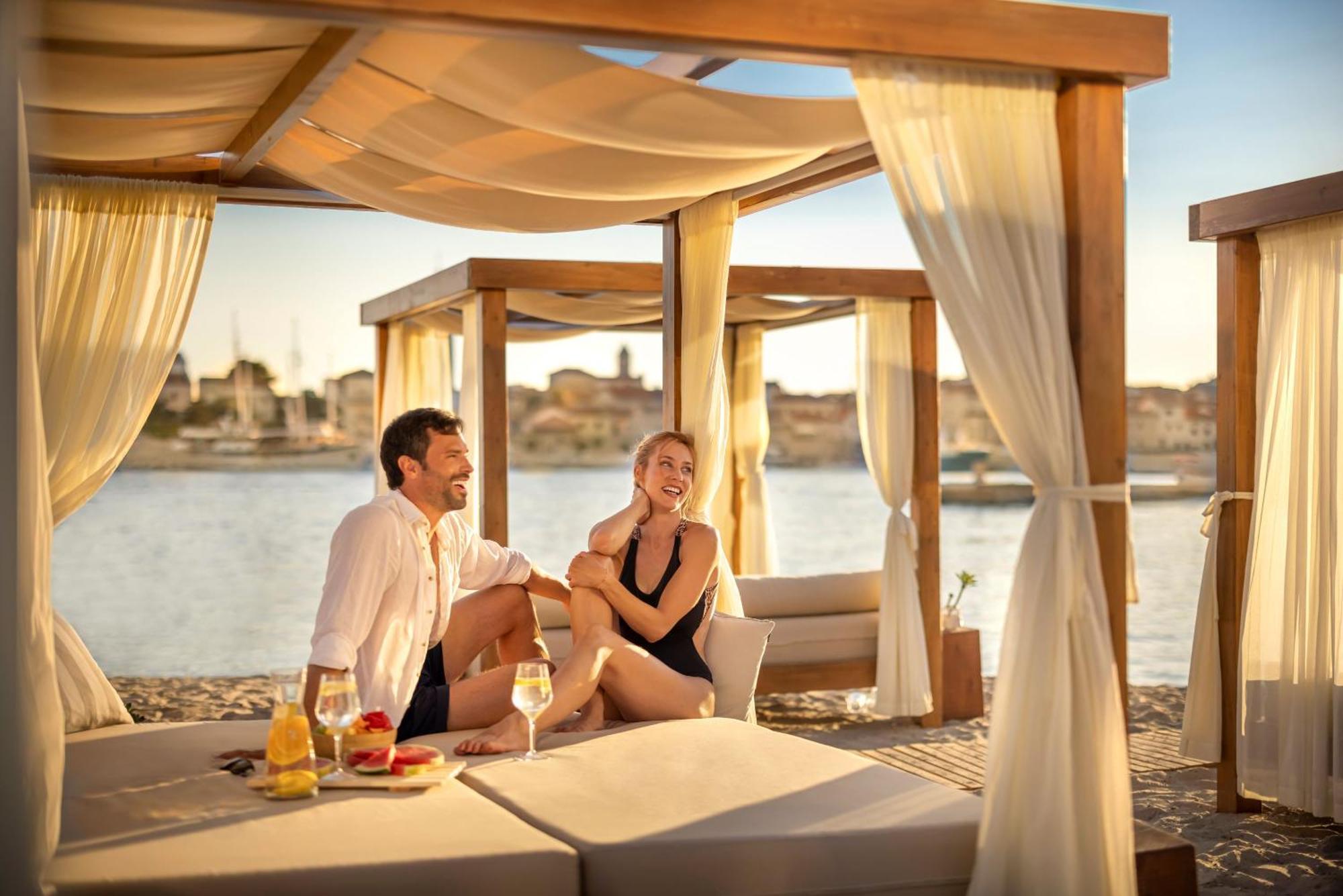 Imperial Heritage Hotel, Valamar Collection (Adults Only) Rab Town Bagian luar foto