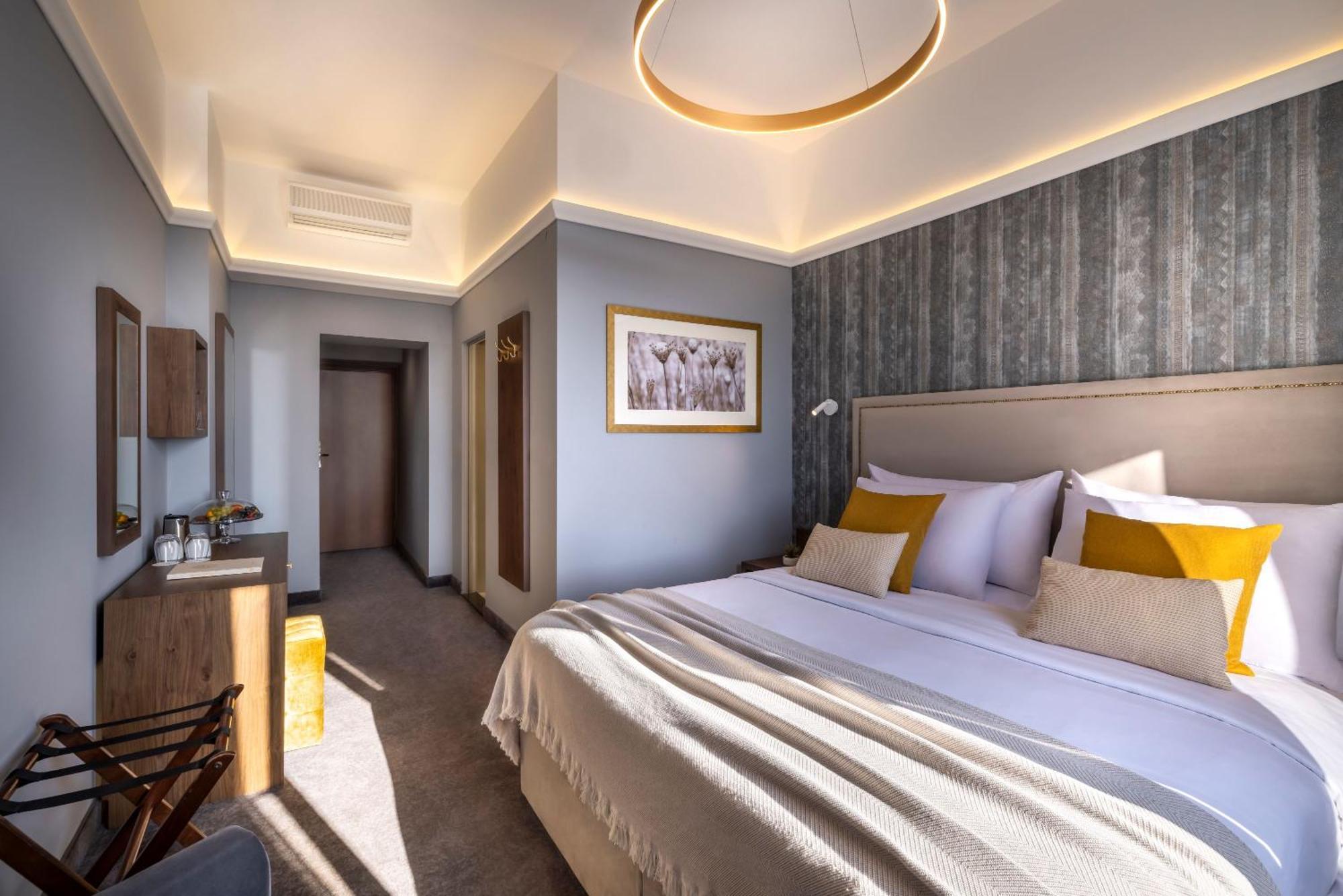 Imperial Heritage Hotel, Valamar Collection (Adults Only) Rab Town Bagian luar foto