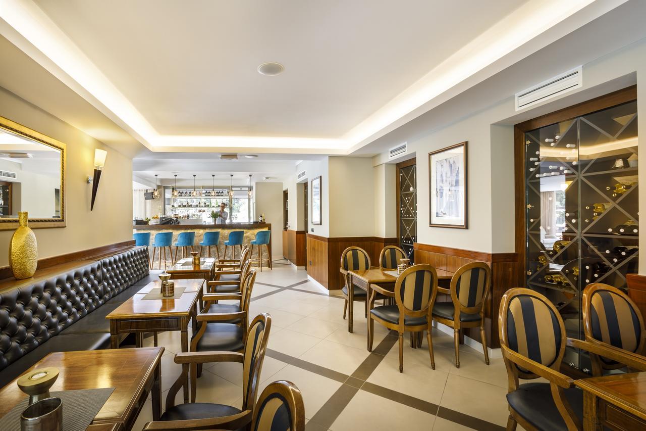 Imperial Heritage Hotel, Valamar Collection (Adults Only) Rab Town Bagian luar foto